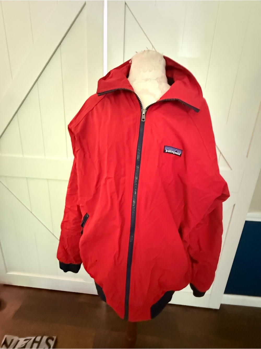 Patagonia Red Hooded Windbreaker Jacket with Contrast Trim